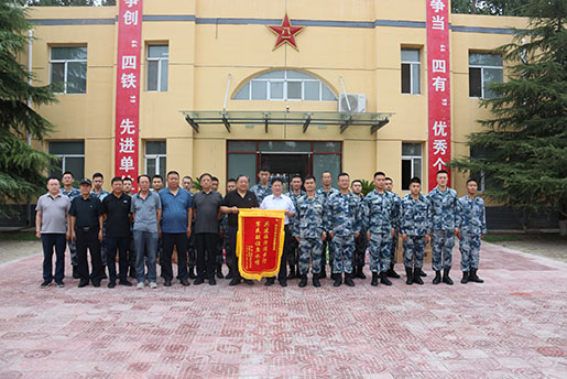 共建臨汾闊步行，軍民聯(lián)誼魚水情